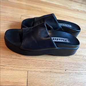 Vintage platform slide sandals